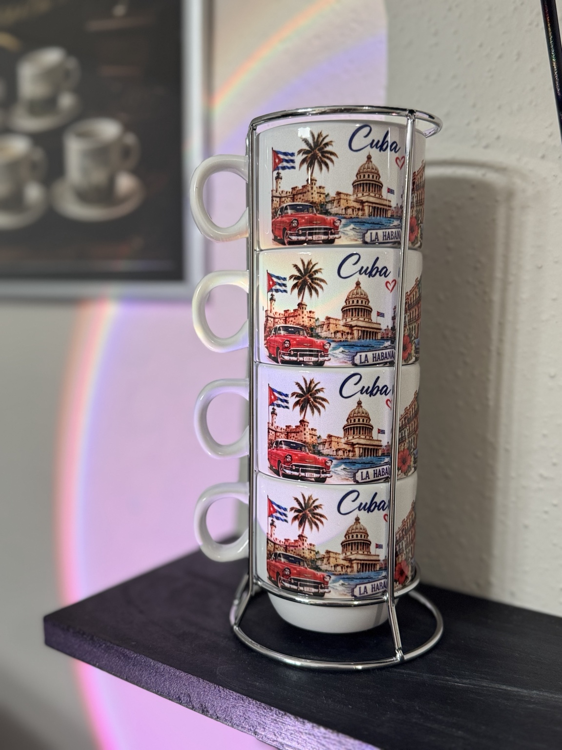 Set de tazas blancas de La Habana en soporte metálico